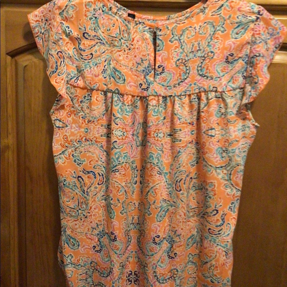 Zach & Rachel colorful paisley cap sleeve blouse